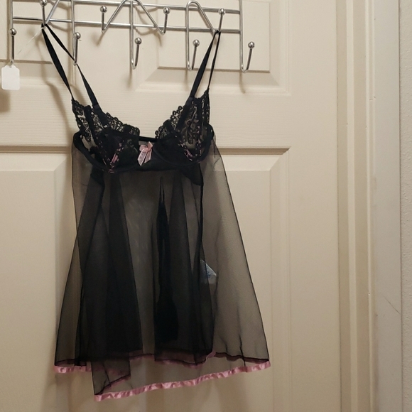 Surprise parties sheer sexy cami - Picture 1 of 8